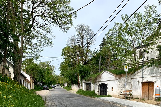 Private Food Tour to Vienna's Best Wineries - Pricing and Booking