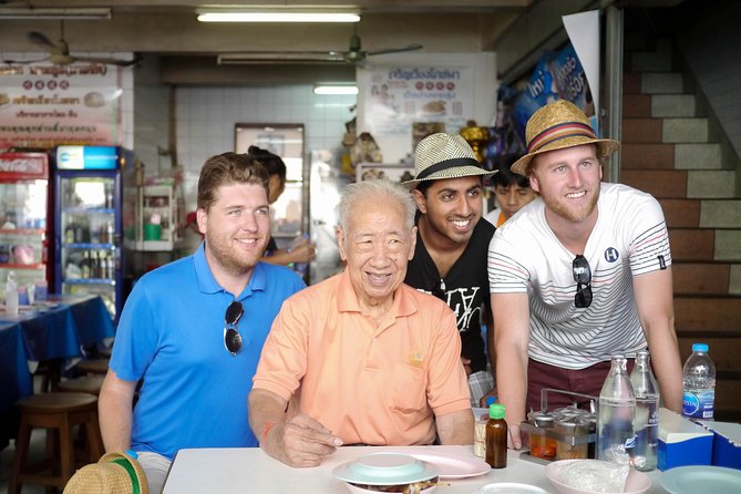 Private Foodie Experience of Historic Bang Rak - Authentic Thai Cuisine Exploration