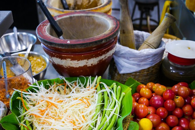 Private Foodie Experience of Historic Bang Rak - Meeting Chefs and Artisans