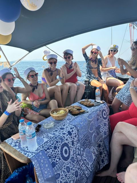 Private Foodies Delight: Greek Traditional Feast Onboard - Activity Highlights