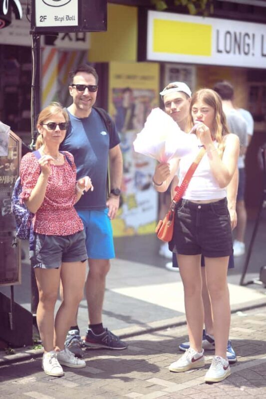 Private French-Speaking Guide in Tokyo With Photography Service - Practical Details and Tips