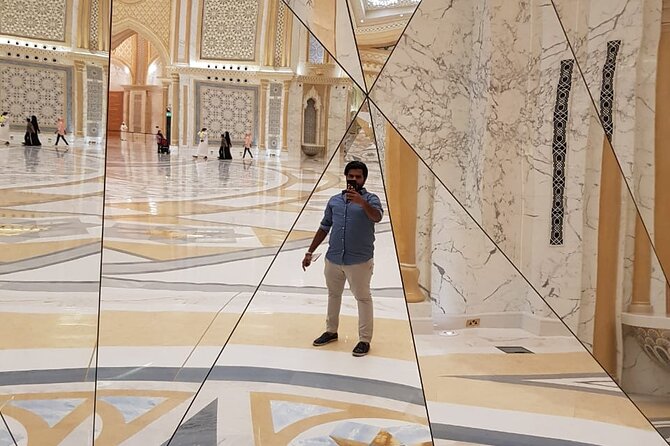 Private Full-Day Abu Dhabi City Tour From Dubai - Transportation and Pickup