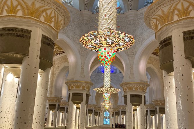 Private Full-Day Abu Dhabi City Tour With a Local! - Private and Personalized Experience