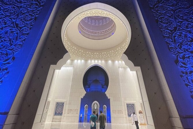 Private Full-Day Abu Dhabi City Tour With a Local! - Authentic Reviews From Travelers