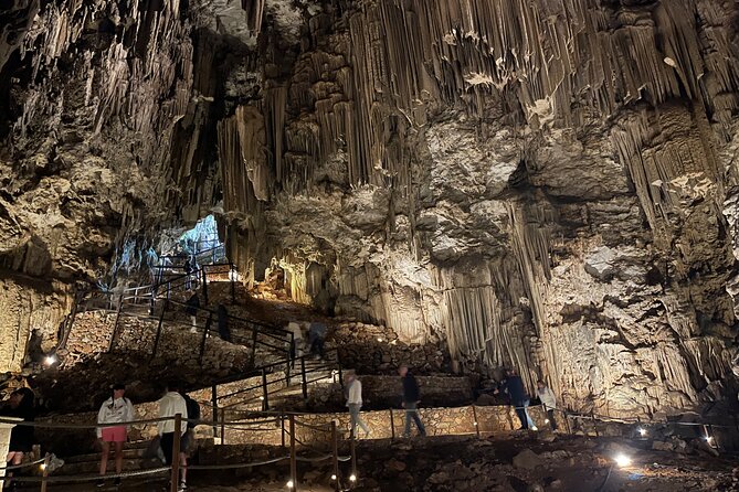 Private Full-Day Adventure: Knossos, Museum & Melidoni Cave - Discovering the Enchanting Melidoni Cave