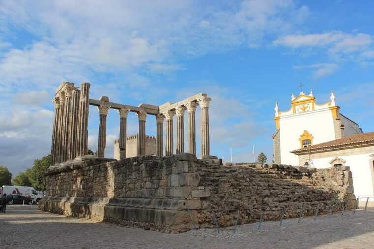 Private Full Day Évora, Monsaraz, and Winery Day Trip - Cultural and Historical Significance