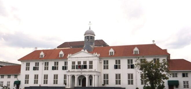 Private Full Day Jakarta City Tour With Miniature Park - Taman Mini Indonesia Indah