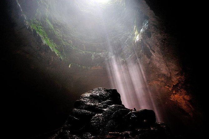 Private Full Day Jomblang and Pindul Caves Oyyo River Tubing Tour - Physical Requirements