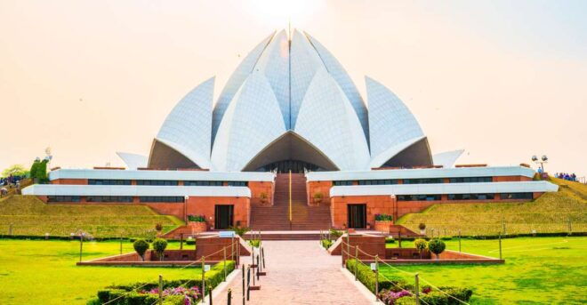 Private Full Day Old and New Delhi City Tour - The Sum Up