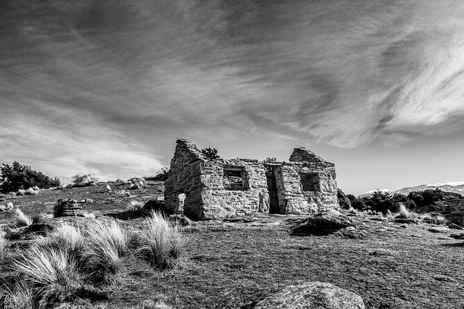 Private Full Day Photo Tour of Queenstown Skippers Glenorchy Wanaka Otago - Pickup Details