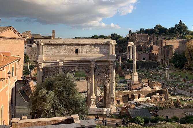 Private Full Day Rome Tour - Licensed Tour Guide, Executive Car - Hotel/Apartment/B&B Pick up and Drop off Included