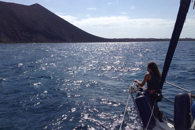 Private Full-Day Sailing Cruise in Canary Islands - Relaxation and Sunbathing Opportunities