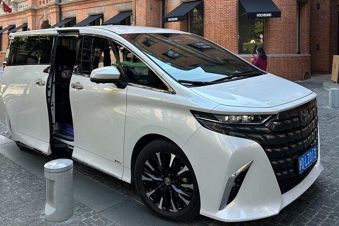 Private Full-Day Shanghai City Tour: Chauffeur & English Guide - Good To Know