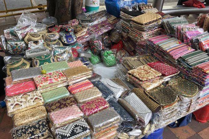 Private Full Day Shopping Tour in New Delhi - Tour Highlights