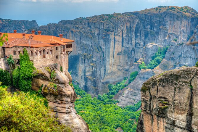 Private Full-Day Tour Around Meteora and Metsovo From Lefkada - Meteora Monasteries