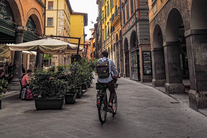 PRIVATE Full-Day Tour Around Pisa and Lucca From Florence - Common Questions