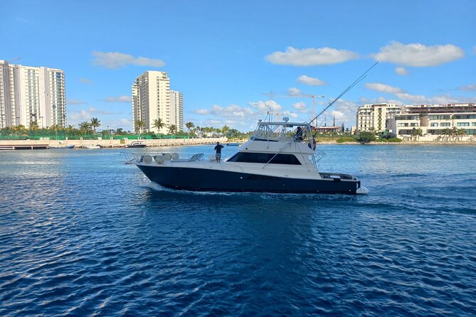 Private Full-Day Tour by Yatch in Cancún - The Sum Up