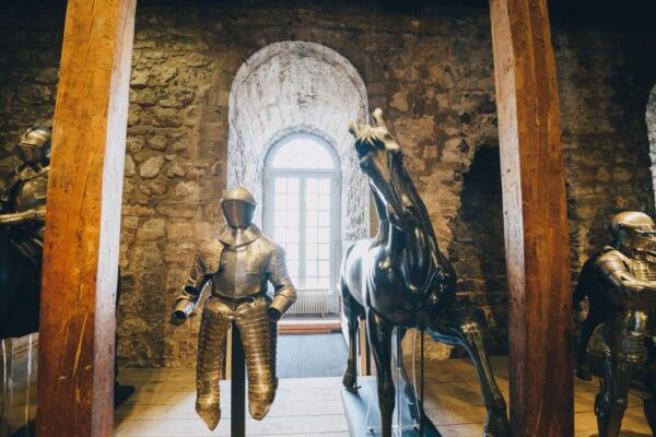 Private Full Day Tour – Fast Track Tower of London and Lunch - Common Questions