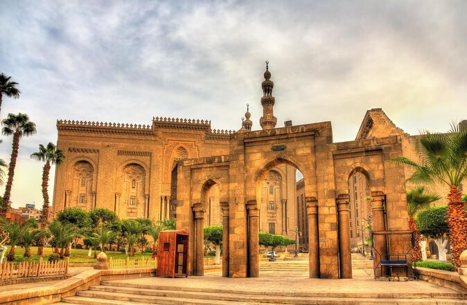 Private Full-Day Tour of Islamic & Coptic Cairo With Lunch - Itinerary Overview