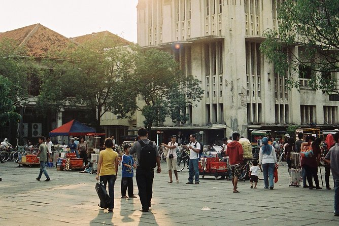 Private Full-Day Tour of Jakarta With Lunch - Tour Highlights