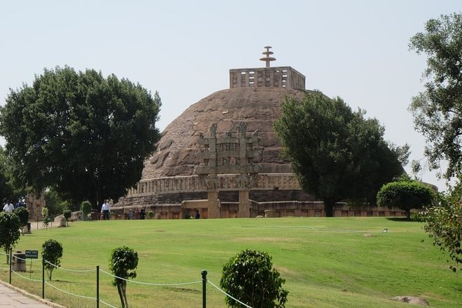 Private Full-Day Tour Of Sanchi And Udayagiri From Bhopal With Lunch - Meeting and Pickup