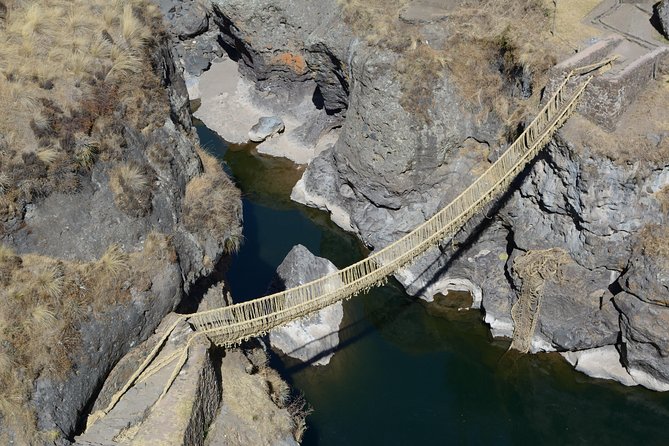 PRIVATE Full Day Tour of the Last Inca Rope Bridge - Q'Eswachaka & Four Lagoons - Exploring QEswachaka: The Ancient Inca Site