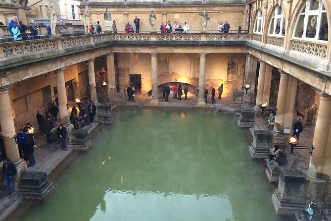 Private Full-Day Tour of Windsor, Stonehenge, and Bath From London - Stonehenge