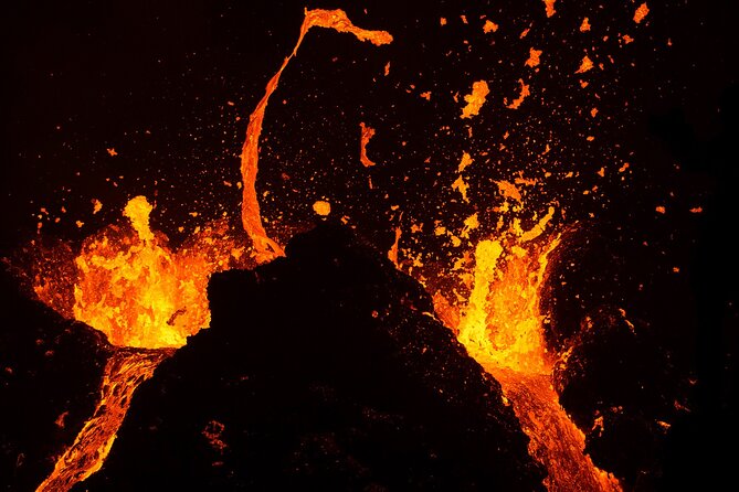 Private Full-Day Tour to Geldingadalir Active Volcano From Reykjavik - Tour Highlights