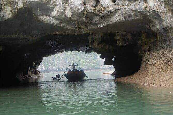 Private Full-Day Tour to Halong Bay from Hanoi - FAQ