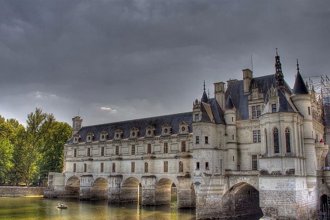 Private Full Day Tour to Loire Valley From Paris With Hotel Pick up - Cancellation Policy