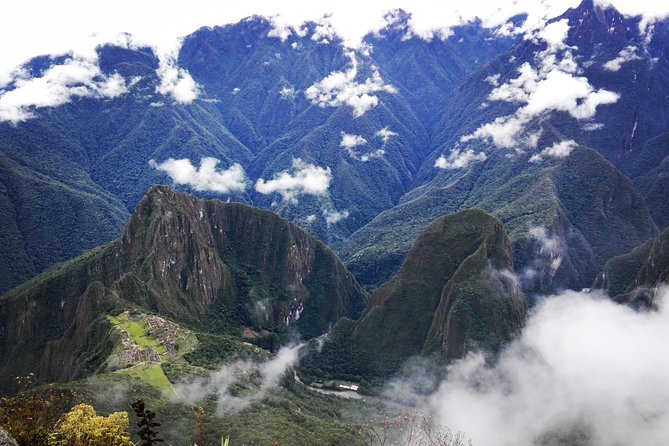 Private Full-Day Tour to Machu Picchu With Transportation - Cusco - Logistics