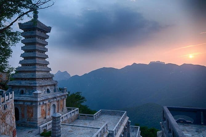 Private Full-Day Tour to Shaolin Temple and Mt.Song from Zhengzhou - Exploring the Shaolin Temple and Mt. Song from Zhengzhou: A Balanced Look