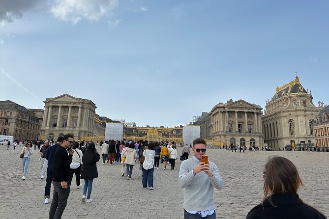 Private Full Day Tour to Versailles and Giverny From Paris With Hotel Pick up - Tour Highlights
