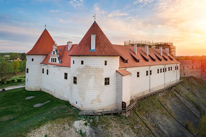 Private Full-Day Trip to Bauska, Rundale and Jelgava Palace - Itinerary Details