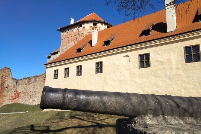 Private Full-Day Trip to Bauska, Rundale and Jelgava Palace - Travel Tips