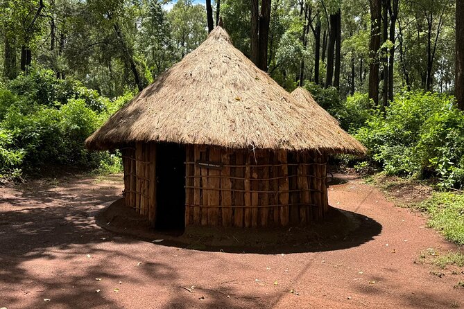 Private Full Day Wildlife and Cultural Tour in Nairobi - Inclusions