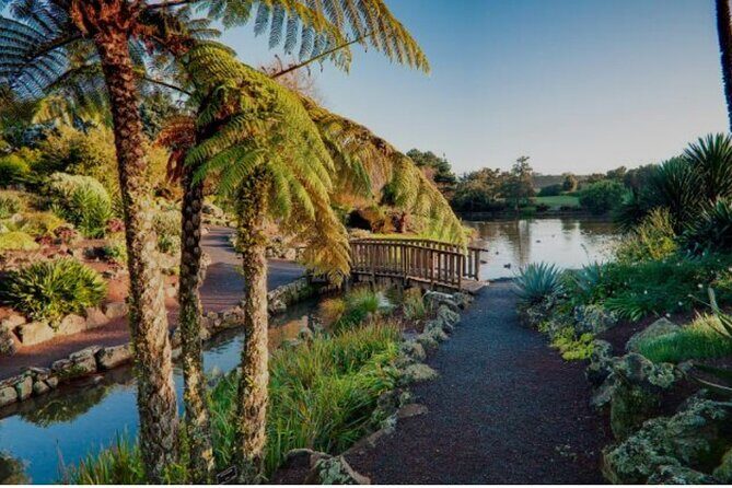 Private FullDay Auckland Sightseeing Tour with Optional PihaBeach - A Closer Look at the Itinerary