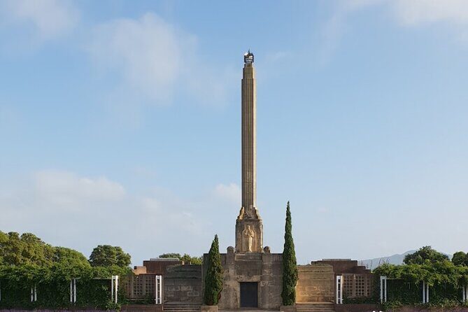 Private FullDay Auckland Sightseeing Tour with Optional PihaBeach - Authentic Experiences and Tips