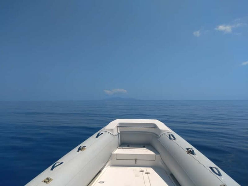 Private, fully customizable cruise in Santorini's caldera - Good To Know