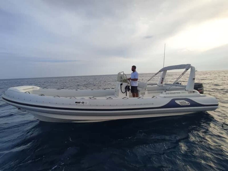 Private, fully customizable cruise in Santorini's caldera - Practicalities and Logistics