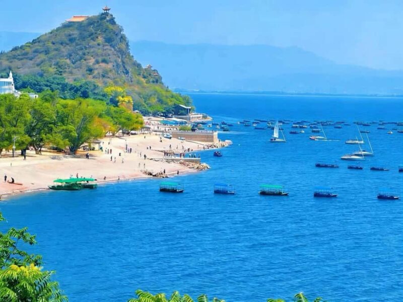 Private Fuxian Lake Day Tour from Kunming with Car & Guide - Exploring Fuxian Lake: A One-Day Escape from Kunming