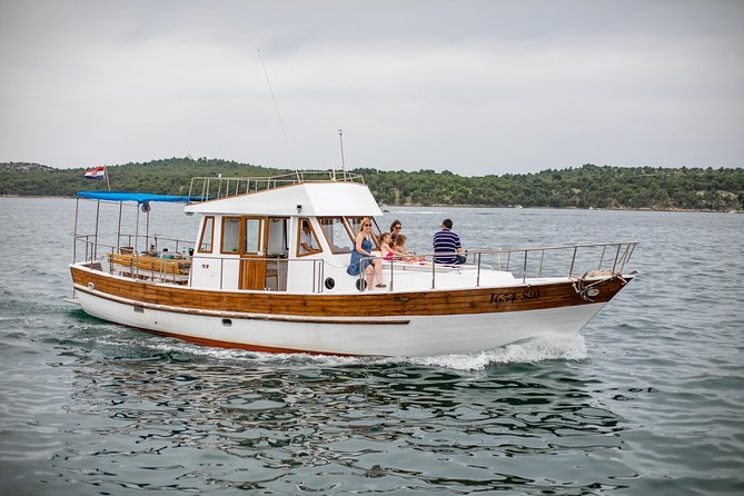 Private Gastro Gourmet Tour by Dot@ Boat - Pricing and Booking