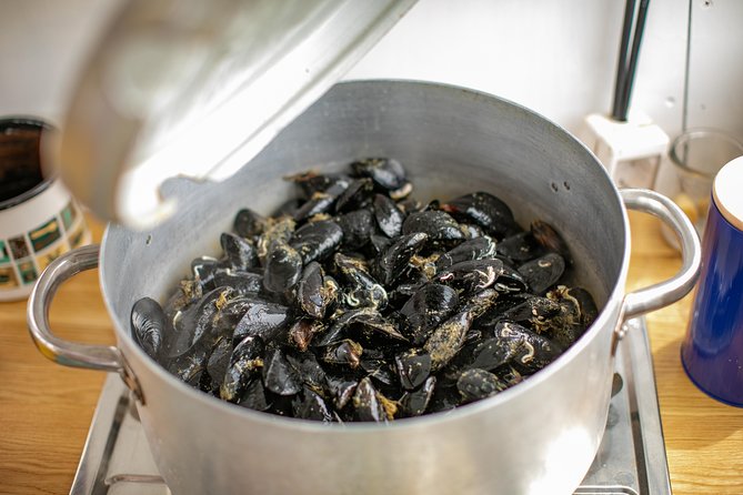 Private Gastro Gourmet Tour by Dot@ Boat - The Sum Up