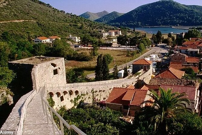 Private Gastro Tour With Wine Tasting in Ston - The Sum Up