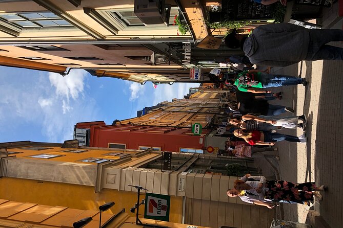 Private German-Swedish Connections - Inclusions and Exclusions