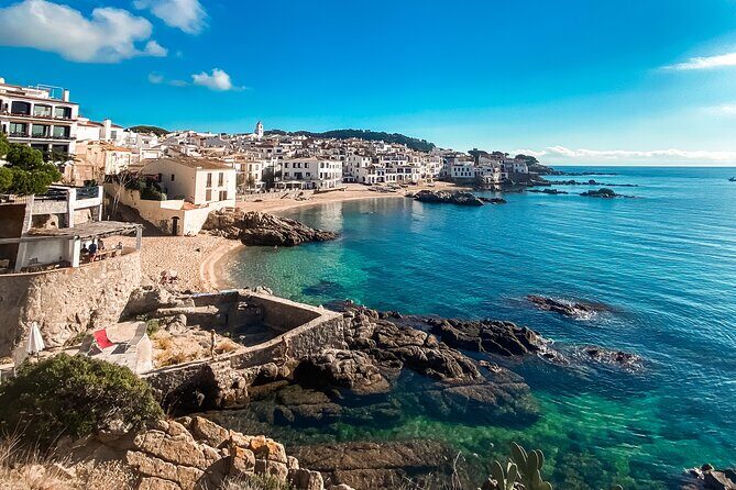 Private: Girona and Costa Brava adventure from Barcelona - The Journey Begins: From Barcelona to Girona and Costa Brava