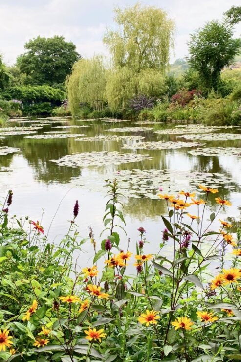 Private Giverny Half-Day Trip From Paris by Mercedes - Highlights