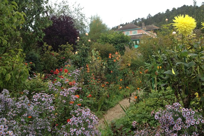 Private Giverny Tour for 5-7 Persons, Pick up & Drop Incl - Common Questions