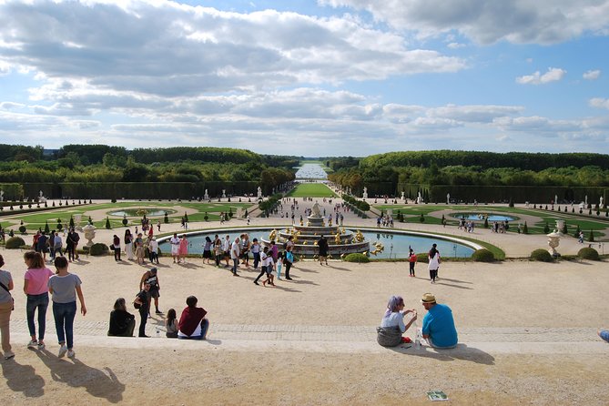 Private Giverny & Versailles Day Trip With Lunch & Hotel Transfers From Paris - Reviews