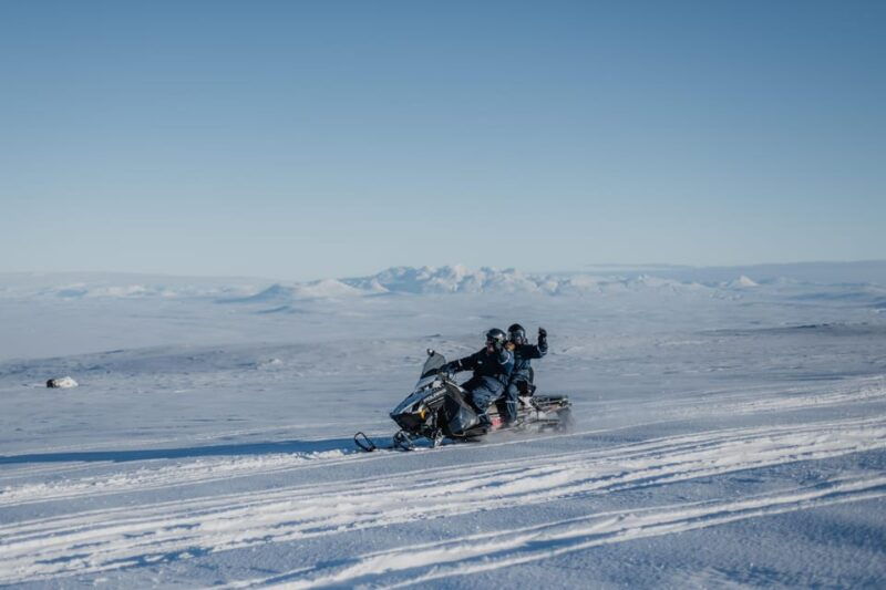 Private Golden Circle Tour and Snowmobiling Adventure - Discovering Iceland’s Golden Circle